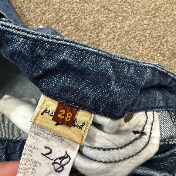 7 For All Mankind Women A Pocket Jeans Flared Wide Leg Dark Wash size 28 - Picture 4 of 7